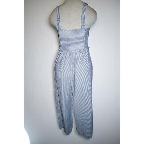 Old Navy Blue White Striped Jumpsuit | Women’s Size Small | Sleeveless Cropped - Picture 6 of 10